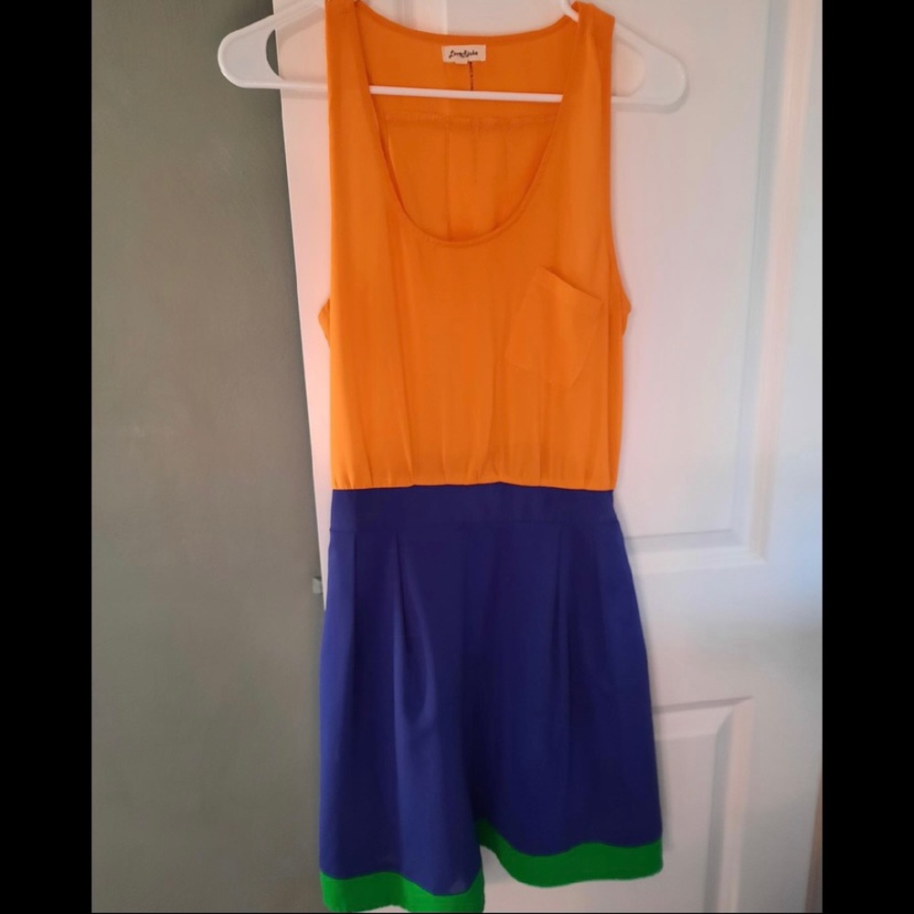 Colorblock dress w/ 2 pockets